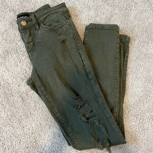 BEBE Women’s Green “Heartbreaker Skinny” Jeans‎ Size 25